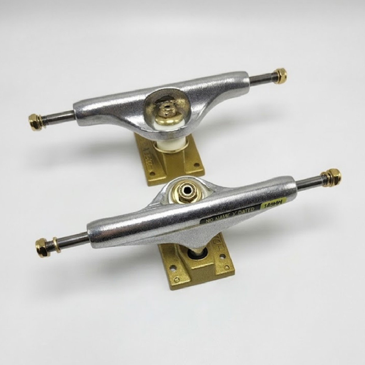 NO NAME/DATER DOUBLE HOLLOW 149