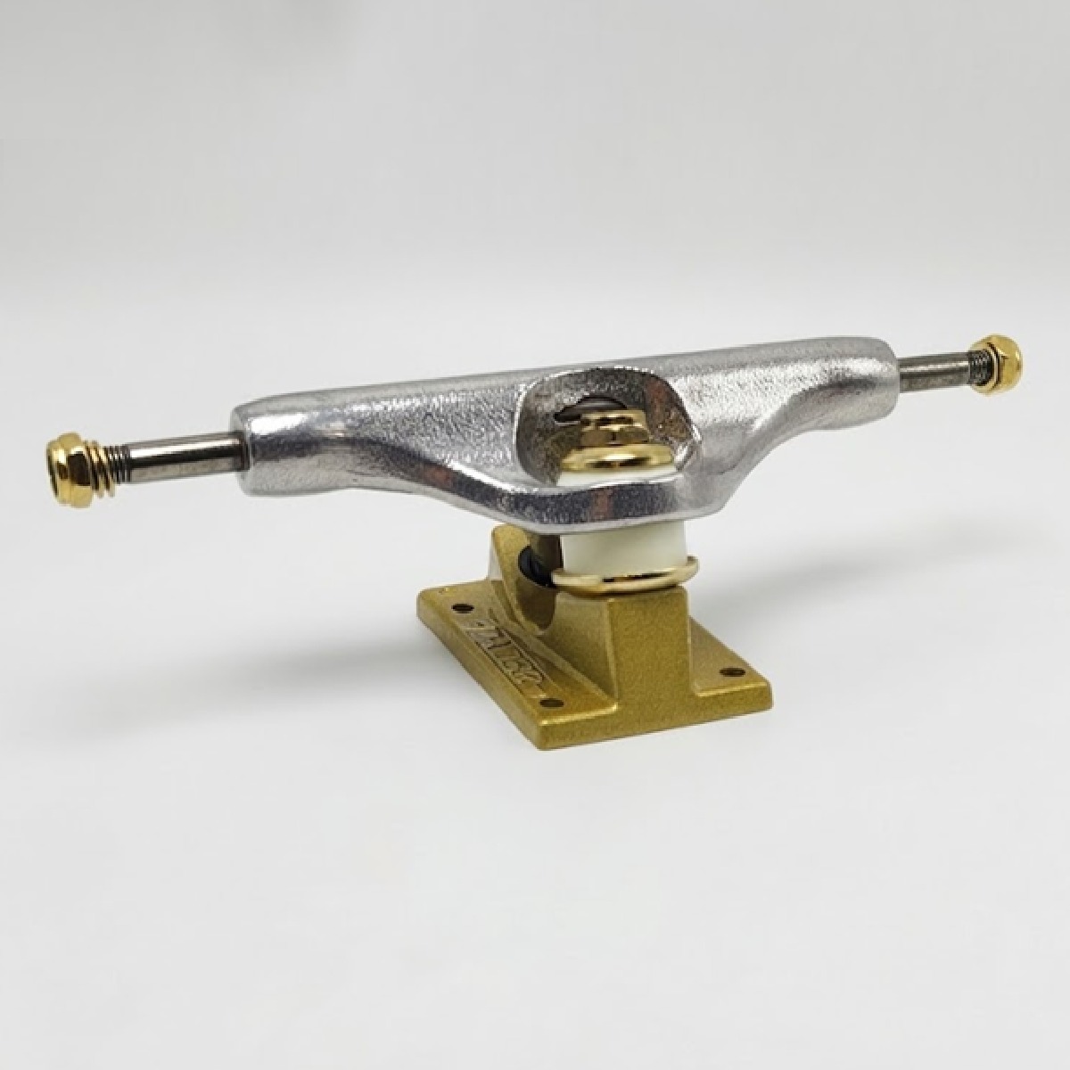 NO NAME/DATER DOUBLE HOLLOW 149
